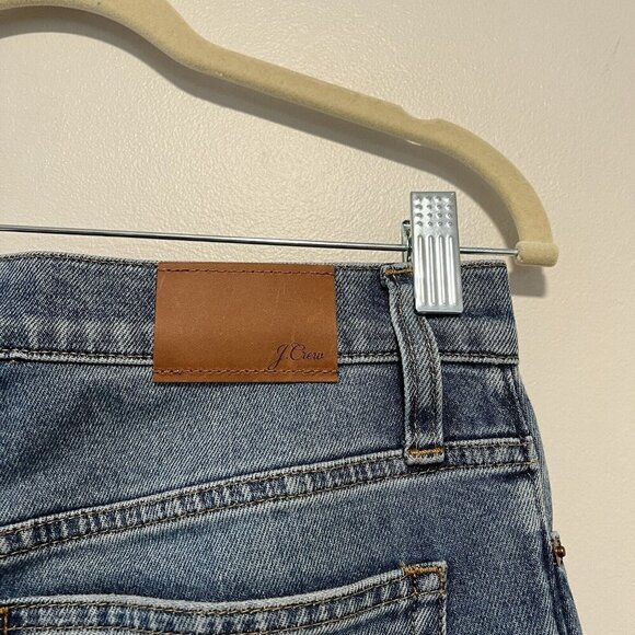 J. Crew Demi Boot Crop Distressed Jeans in Christy Wash Size 27 - Picture 4 of 8